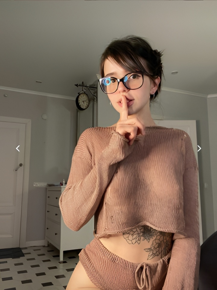 Азалия привлекальеная девушка из Прокопьевска цена от 1500 руб