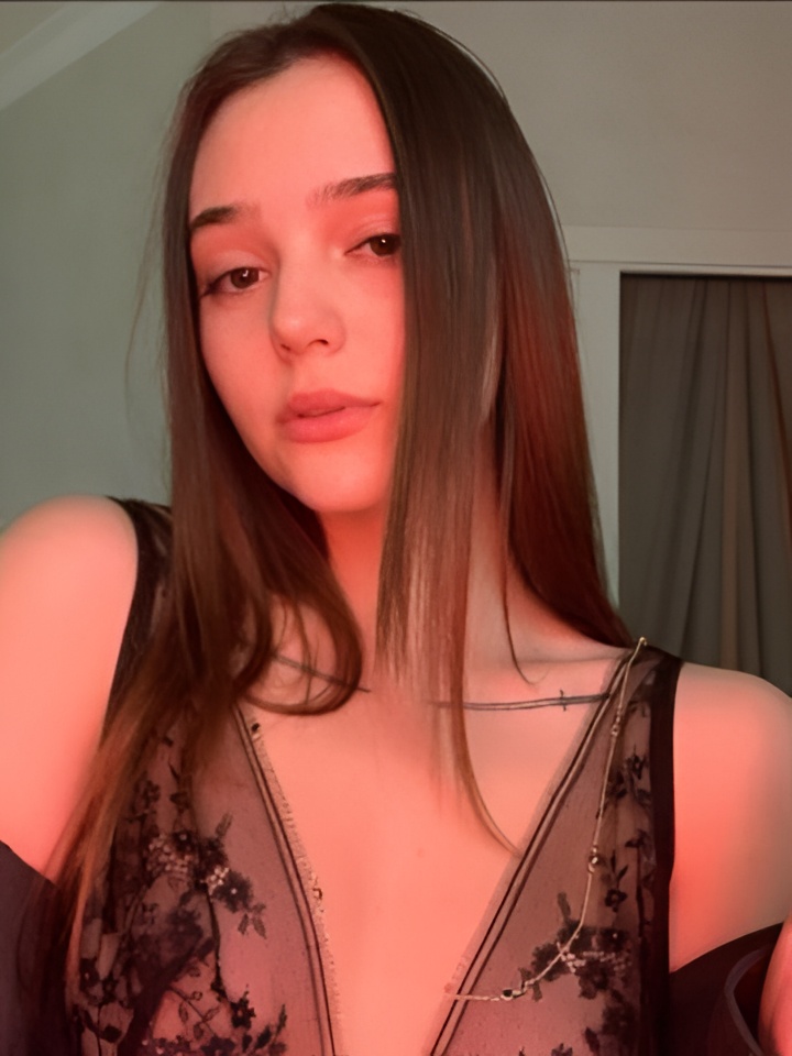 Индивидуалка Зина, доступна для личного знакомства от 10000 руб