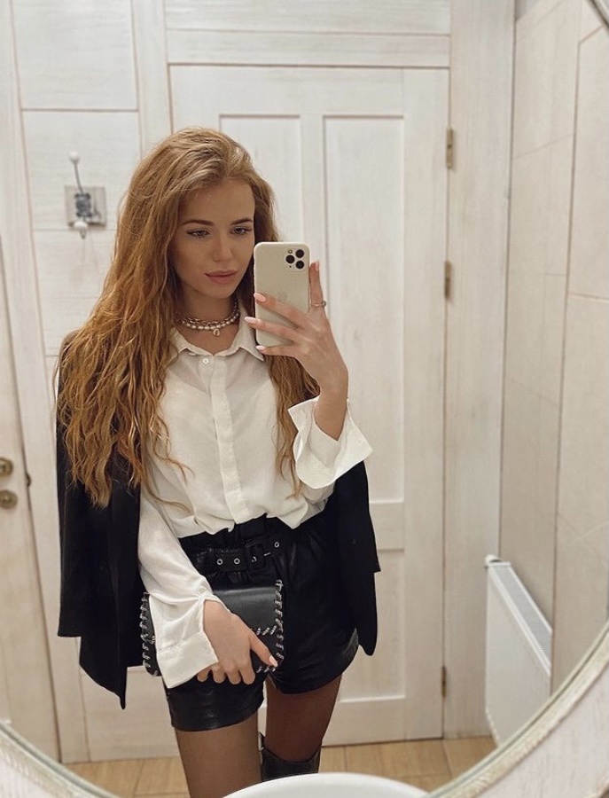 🎥 Оксана привлекальеная девушка из Прокопьевска цена от 7000 руб