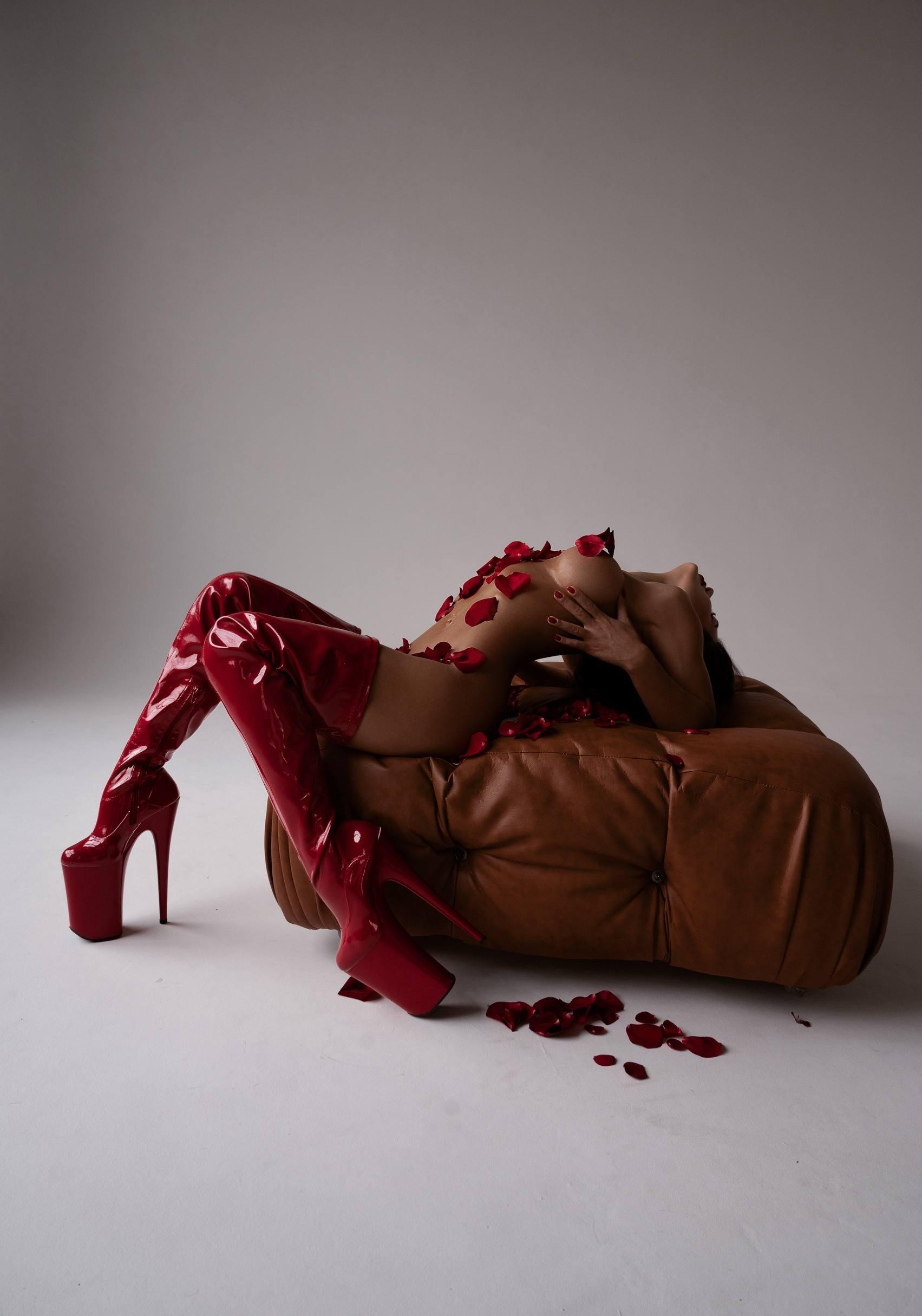 Елизавета привлекальеная девушка из Прокопьевска цена от 7000 руб