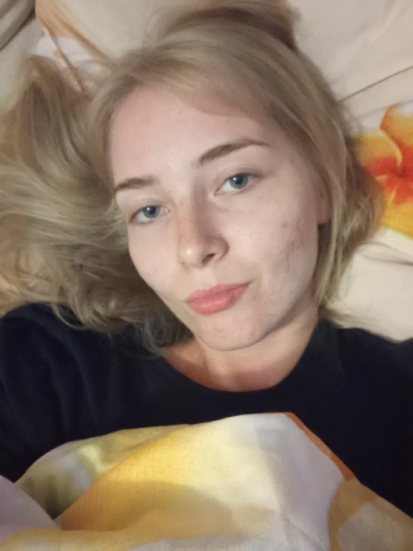 Лена привлекательная девушка из Прокопьевска цена от 3500 руб