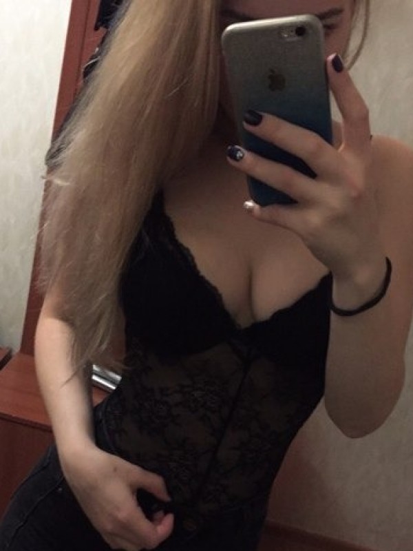 Алиска привлекательная девушка из Прокопьевска цена от 3000 руб